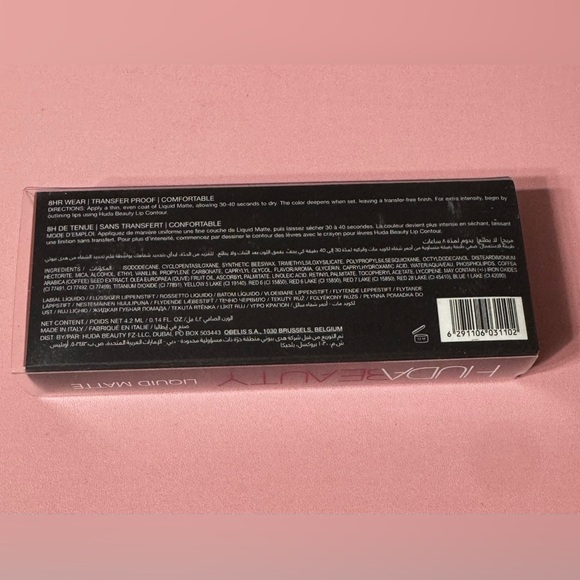 HUDA BEAUTY Liquid Matte Lipstick - Shade Girlfriend 4.2ML/0.14FL OZ - Picture 2 of 3